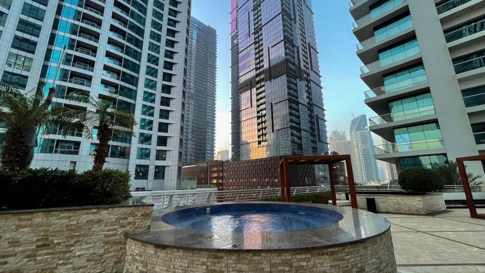 The Penthouse On 71St Floor Apartamento Dubai Exterior foto